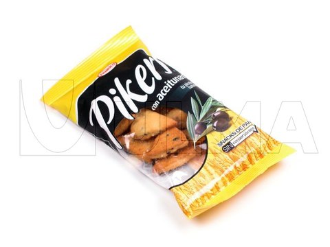 Conditionnement de snacks de différentes saveurs en sachet "coussin" avec film BOPP.