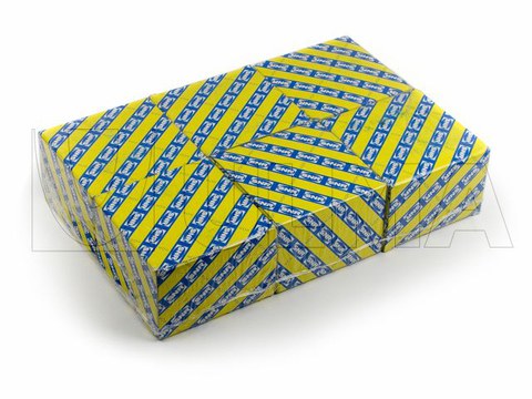 Emballage de boîtes en carton avec film polyéthylène de basse densité